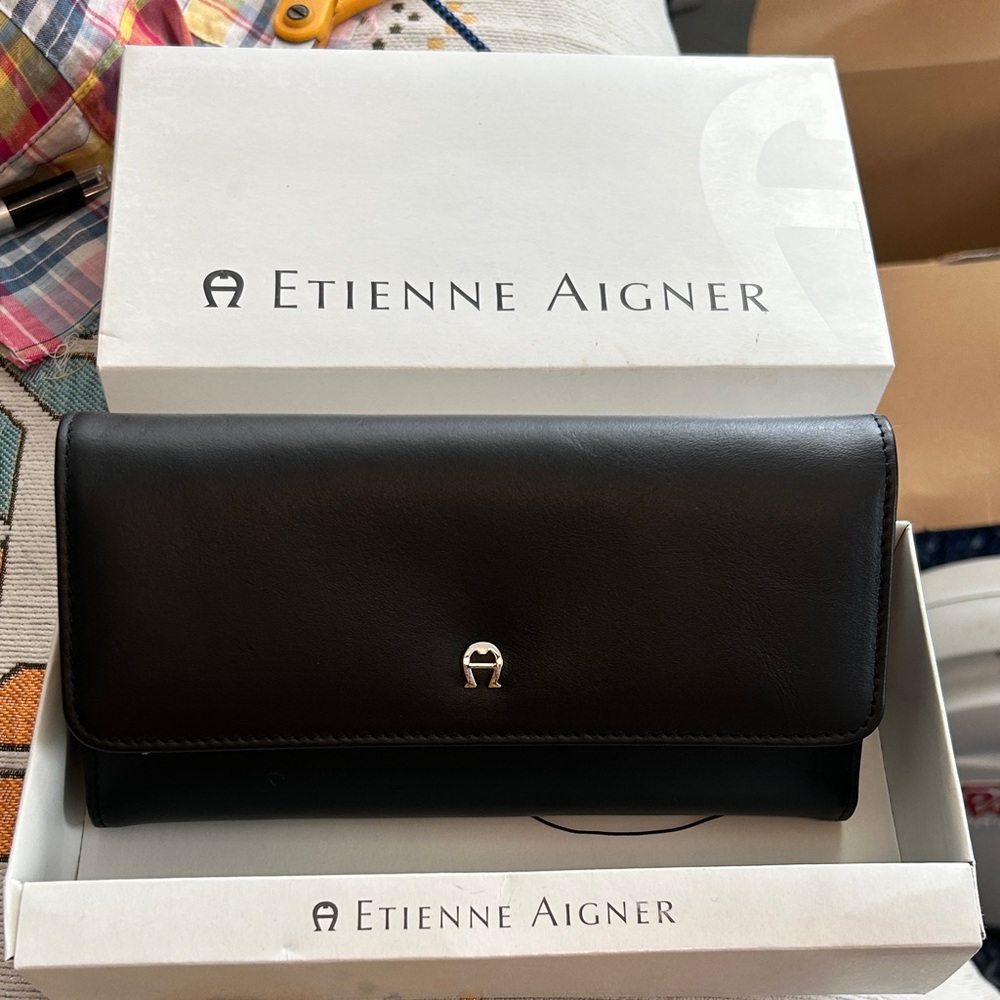 Etienne Aigner Black Leather Wallet